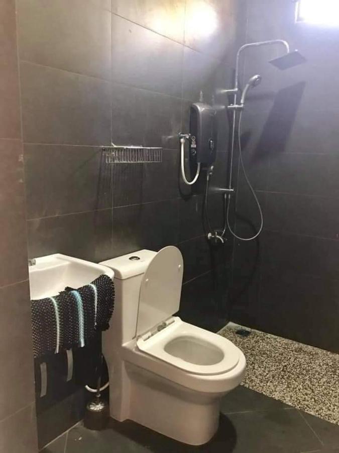 Casa Tiga Homestay Besut Kampung Kuala Besut Luaran gambar